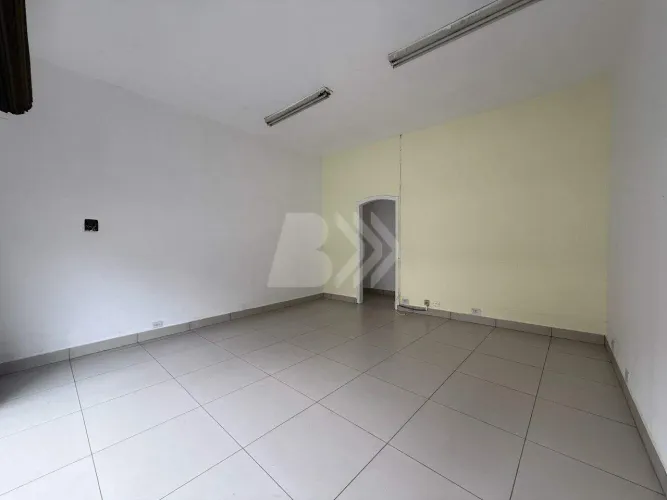 Salão comercial para alugar no bairro Centro, em Piracicaba.