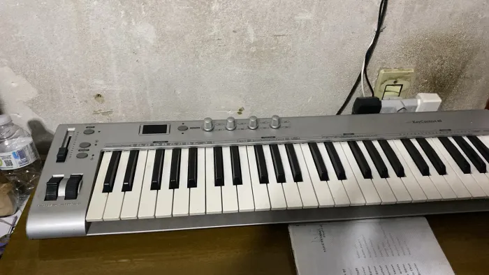 Teclado mídi key control 49
