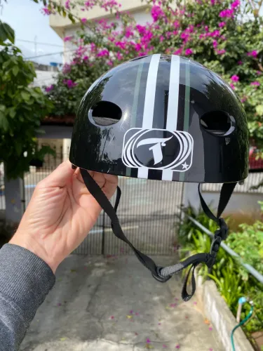 Capacete traxart novo 