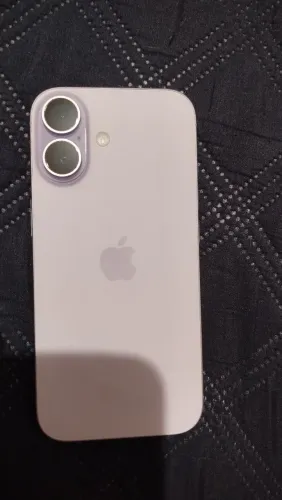 iPhone 17 bem novinho e na garantia