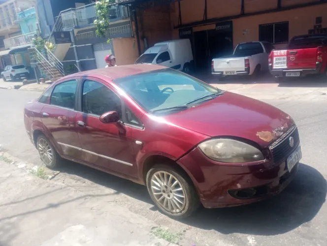 Fiat Linea Absolute 1.9/1.8 Flex Dualogic 4P 2009