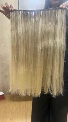 Mega Hair loiro tam 65 cm uma tela de 100 g 