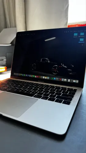 macbook air 2018 256gb