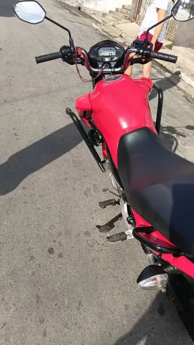 Moto pra vender