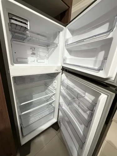 GELADEIRA / REFRIGERADOR CONSUL FROST FREE