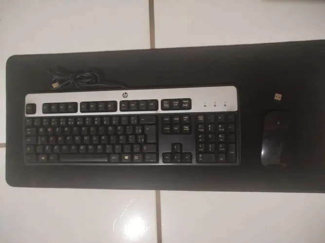 Teclado Hp e mause básico sem fio
