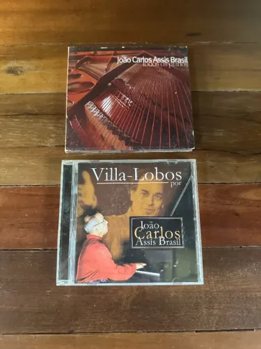 João Carlos Assis Brasil - Lote c/ 2 CDS