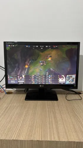 Monitor LG 21,5'' - Flatron E2241