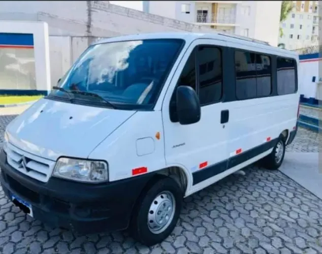 Van Turismo passeios frete viagens igrejas