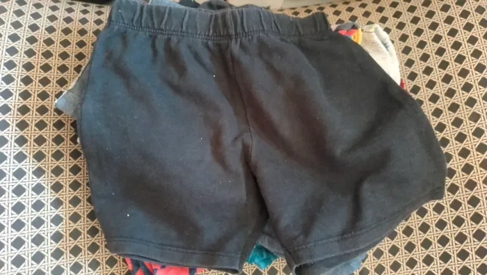 Shorts infantil veste 4 anos 14 pecinhas