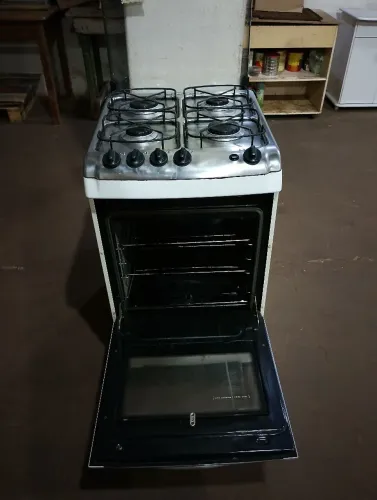 Fogão 4 bocas automático Eletrolux super conservado,entrega grátis para Ribeirão preto SP