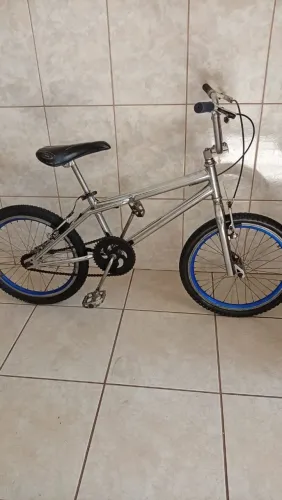 Bicicleta aro 20