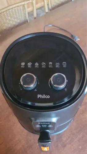 Air Fryer Philco Gourmet Black 4,4L 1500W - Apenas 1 Mês de Uso (Na Caixa)