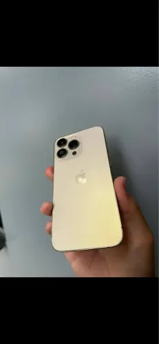 iPhone 13 Pro dourado 128Gb