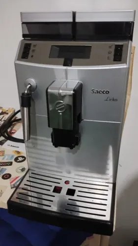 Cafeteira Saeco Lirika