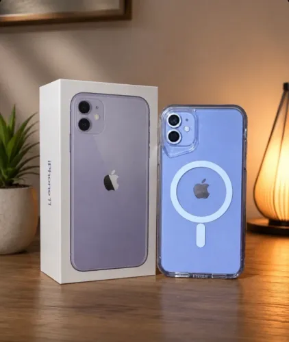 iPhone 11 lilás