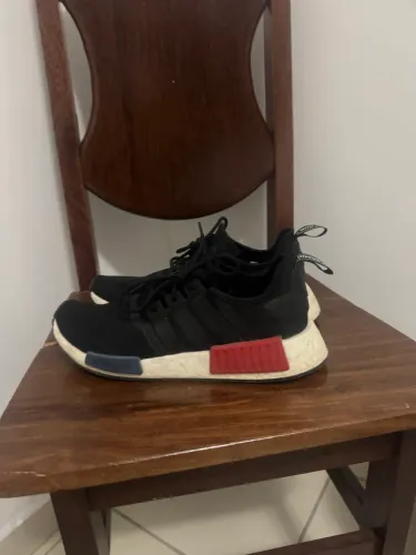 Tênis adidas NMD R1