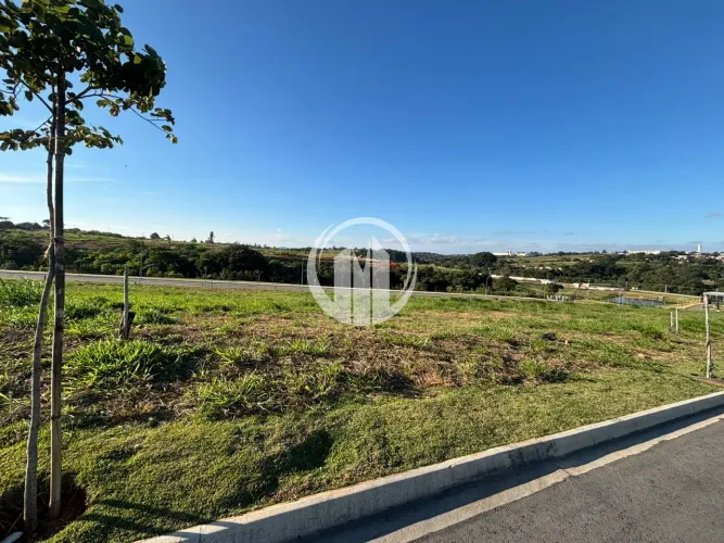 Terreno á venda com 250 m² - Applausi Villaggio Engordadouro Jundiaí/SP