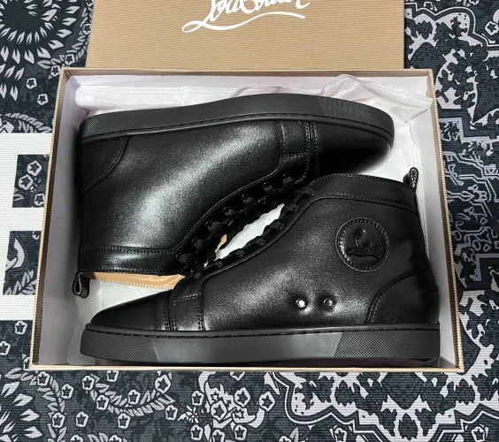 Christian Louboutin Louis