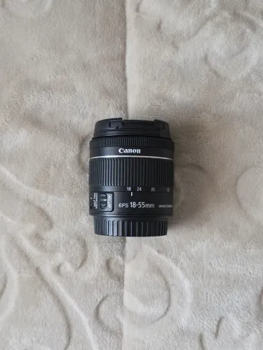 Canon EF 50mm f/2.5 Compact<br><br>Macro - R$ 1.500