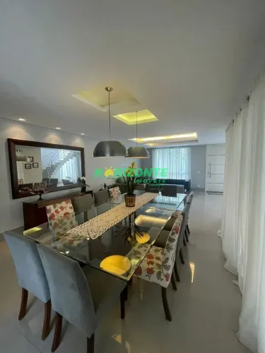 Casa à venda em condomínio fechado com 381 m² no bairro Urbanova - São José dos Campos/SP