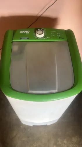 Tanquinho de lavar roupa