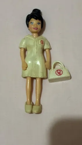 Lote de 0 3 Pollys antigas ( início dos anos 2000) com acessorios.