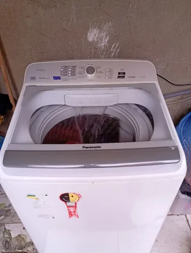 Maquina de levar roupas 14 kilos em otimo estado de conservacao...