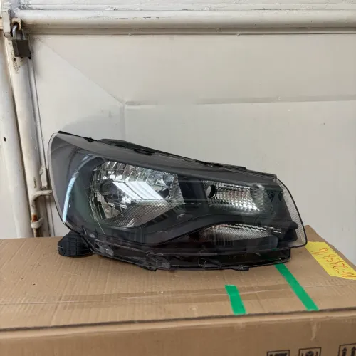 Farol  Original Saveiro G9 Máscara Negra 2024/26 