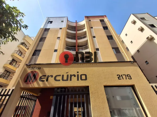 Apartamento com elevador 2 quartos sendo 1 suíte - Edificio Mercúrio