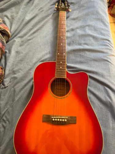 Violão Eletro-Acústico Condor Folk Cutway Em ótimas condições