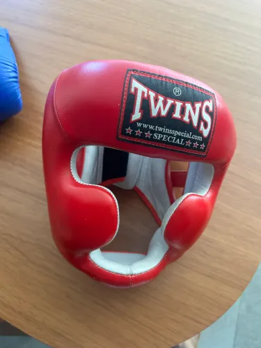 Capacete boxe - twins