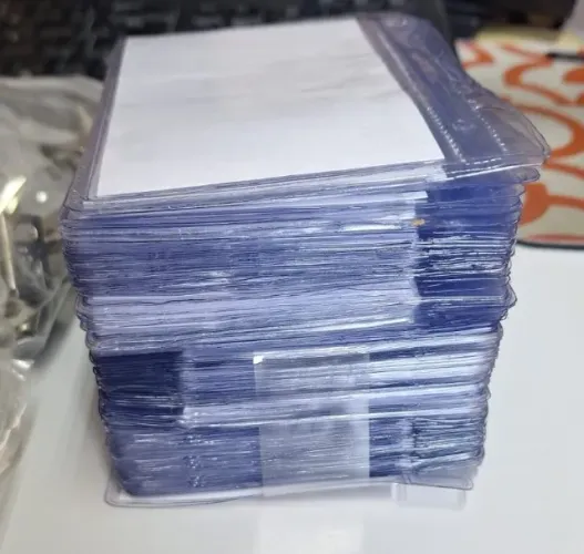 Crachá Identificador Com Clips Jacaré Novo