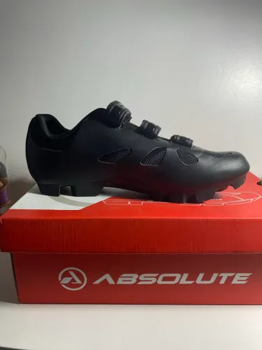 Sapatilha MTB para ciclista