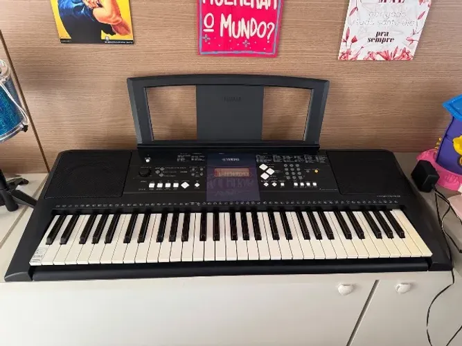 Teclado Yamaha PSR-E333
