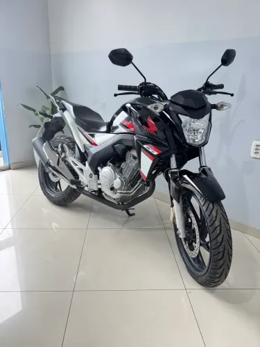 Cb Twister 250F 6 Marchas