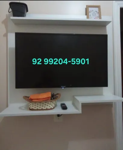 PAINEL DE TV 32 POLEGADAS APENAS