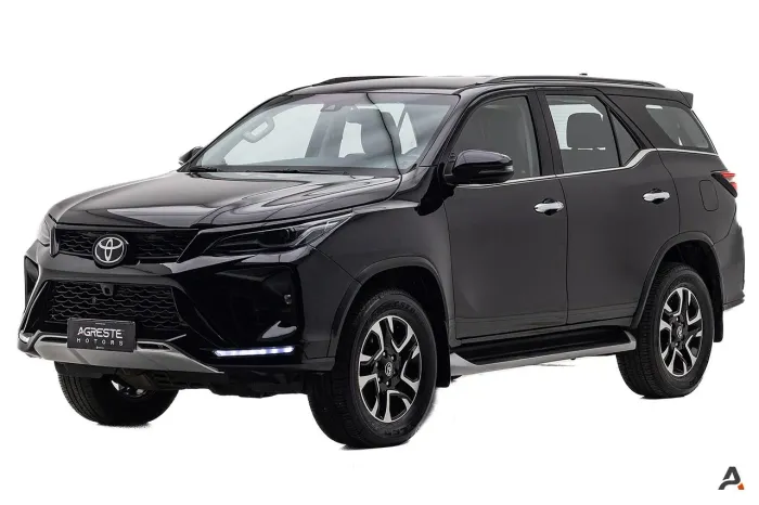 Toyota Hilux SW4 SRX 4X4 2.8 TDI 16V Dies. Aut. 2021