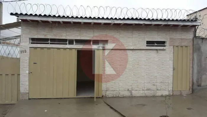 Casa de 02 quartos, 01 vaga de garagem no Rio Branco - Venda Nova