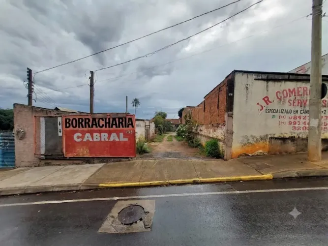 Terreno comercial para barracão - venda - Bauru - SP