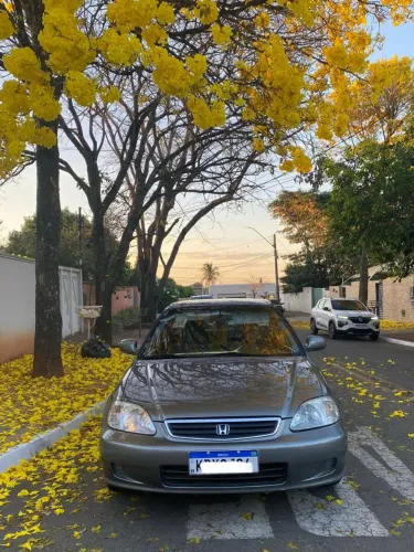 Honda Civic Sedan LX 1.6 16V Mec. 4P 2000