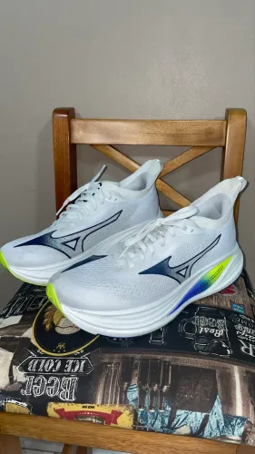 Mizuno Neo Zen 2 Branco -TAM 41 - Semi Novo (Apenas 40 km de Uso)