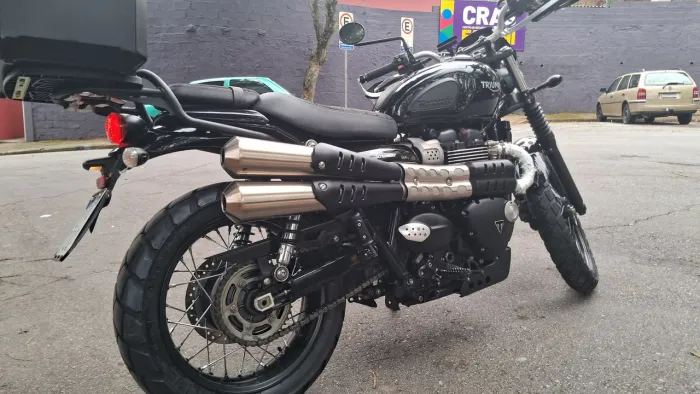 Scrambler triumph 900