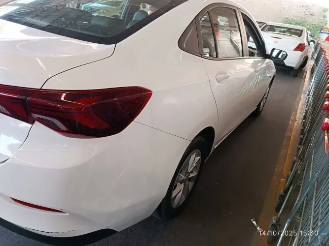 Chevrolet Onix Plus LT 1.0 12V Flex Mec. 4P 2023