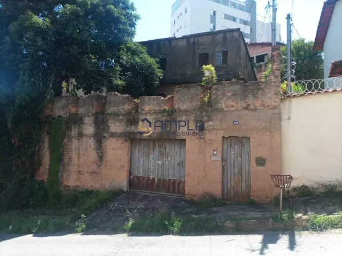 Casa à venda, 7 quartos, 1 suíte, 3 vagas, Havaí - Belo Horizonte/MG