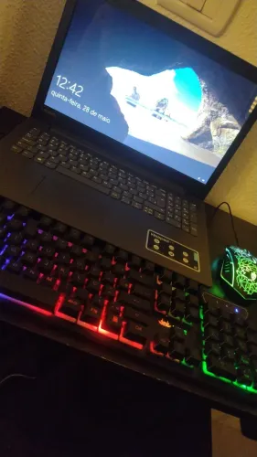 Computador Lenovo: windows10 intel, Celeron N4000, 1t pouco tempo de uso (ótimo pra jogos)