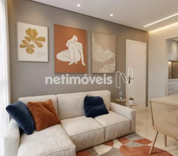 Apartamento à venda de 2 quartos com elevador no Santa Mônica/BH