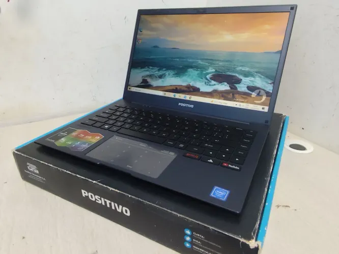 Notebook Positivo Ultra Fino Zerado Bateria Ótima Funcionando perfeitamente 