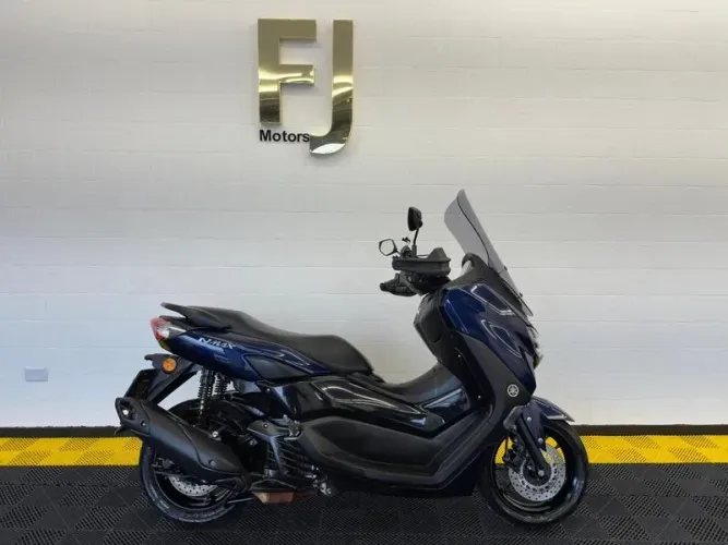 YAMAHA NMAX 160 2023
