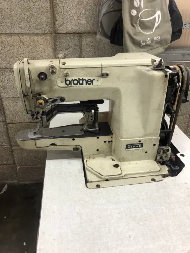 Máquina Travete Brother 